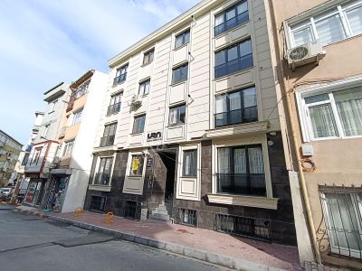 Molla Team'den Fatih Ayvansaray'da 75 M²+32 M² Açık Teraslı 3+1