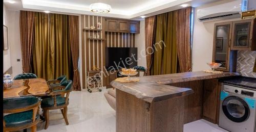 Muhteşem Daire Business Class Kompleksinde Denize 200 Metre Mesafede 2+1