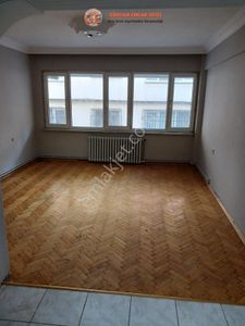 Heykel De Bakımlı Kiralık Daire