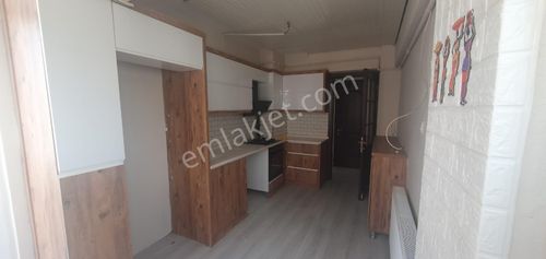 Efeler Mh'de 3+1 125 M2 Satılık Daire