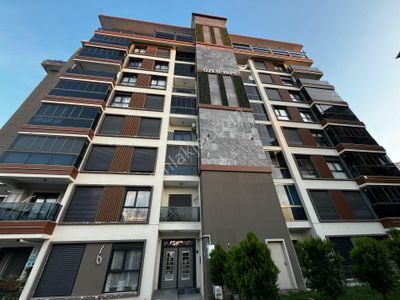 Buca Perla Evlerinde Satılık 4 Yaşında 2+1 Dubleks Daire