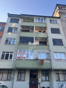 Ali Fuat Darendenin Hemen Önünde Geniş Kullanımlı Kiralık Daire