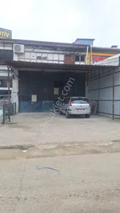 Tekkeköy 19 Mayıs Sanayide Satılık Dukkan