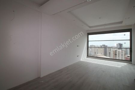 Retro’dan Aradığınız Kalite Ve Modern Tasarım İç İçe Lüks 3+1