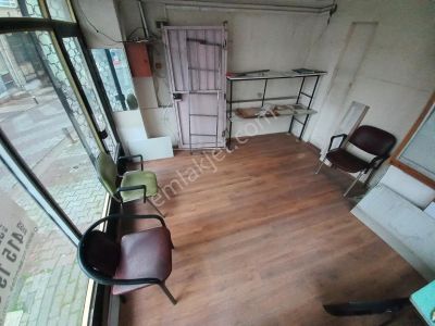 Üsküdar Selami Ali Efendi Cad. Üstü Köşe Dükkan
