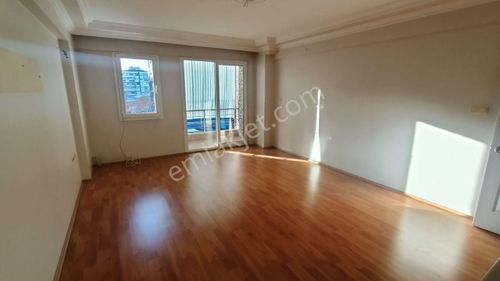 Meydan Cepheli 3+1 Doğalgazlı Kiracılı Bakımlı Daire