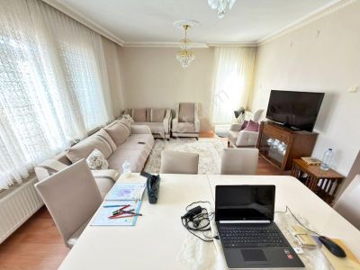 Etlik Bağcı Caddesinde 2.katta Masrafsız 3+1 Bağımsız Salon Yola Cephe Satılık Daire