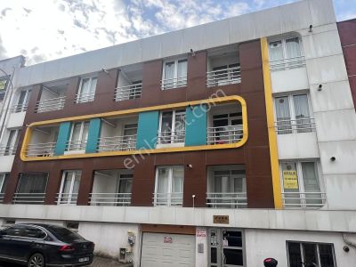 Büyükdere Tramvay Durağı 1+1 Ara Kat Kombili Apart Daire