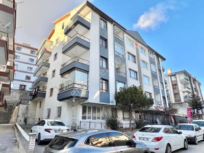 Cadde Yakını 3+1 Ön Güney Cephe Isı Yalıtımlı Manzaralı Acil!