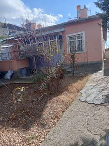 Hasan Köy Cd Yakını Meram Bahçeşehir'de 3+1 Müstakil Bahçeli Ev