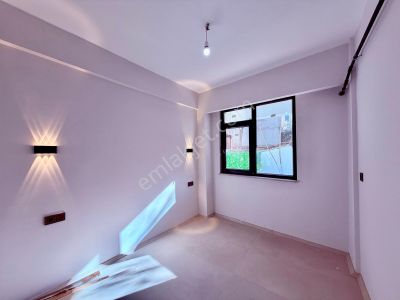 Müstakil Bahçeli Sıfır Geniş 22.000 Kira Garantili 2+1 Butik Daire