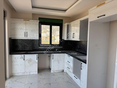 Anılgan İnşatta 2+1 Dubleks Boş Satılık Daire Mahmutlar Alanya Antalya