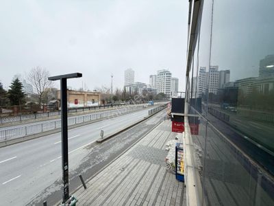 Doğan Araslı Bulvarı Üzerinde Ulaşımın Dibi 60m2 Kiralık Ofis !