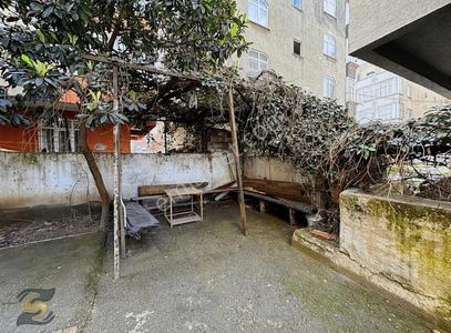 Gaziosmanpaşa Karadenizde Balkonlu Satılık 2+1 Fırsat Daire !!!