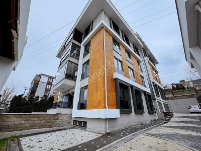 Serdivan 32 Evler'de 3+1 Kiralık Daire