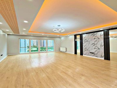 Site İçi 2+1 Metrobüse 10 Dk Yüksek Kira Getirili Fırsat Daire!!