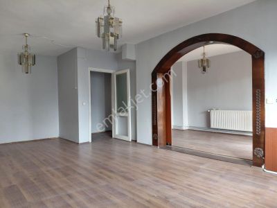 Manisa Salihli,de Satılık 4+1 Jeotermalli Daire Zafer Mh.