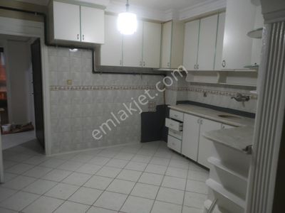 İzmir Bayraklı Postacılar Mahallesi