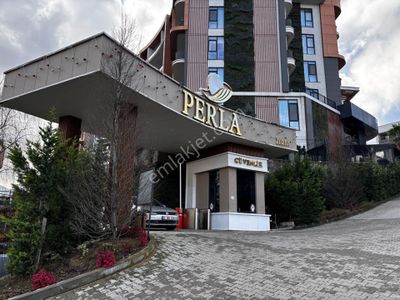 35.000 Kira Getirili Zeray Perla 1 De 142 M² 1+1 Bahçe Dubleks