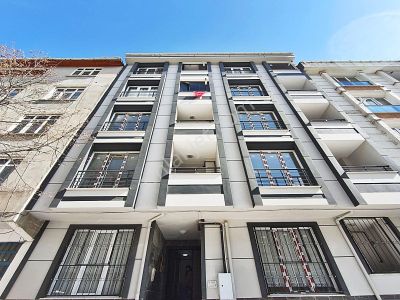 Cadde34 Yapı'dan Merkezi Konumda Sıfır Eminevime Uygun Satılık 2+1 Arakat Daire!