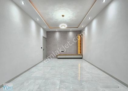 Denizli Şemikler De 3+1 Mükemmel Konumda Kat Seçenekli Panjurlu Daire