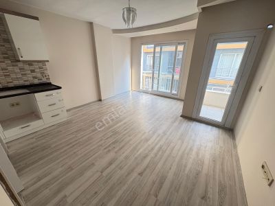 Prestij'den Toroslar Osmaniye'de 7 Yaşında Asansörlü Geniş 2+1