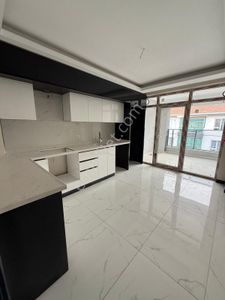 Vatan Emlak'tan Karakaya'da Megalüks Yapılı Site Konseptli Megalüks Yapılı Sıfır Satılık 3+1