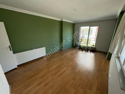 Delux'den 100.yıl Mahallesinde Merkezi Konumda Satılık 3+1 Daire