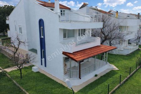 Umas Solutıon'dan Denize Çok Yakın - İskele Mevkii 3+1 Villa