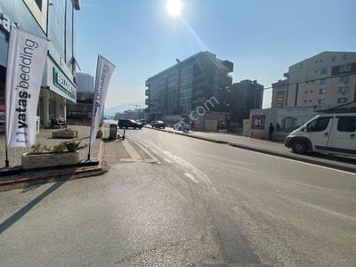 Yıldırım Caddesinde Sur Yapıya 250mt Masrafsız Fırsat Ofisi