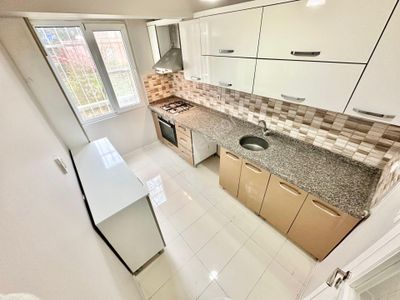 ꧁ay Emlaktan꧁akçay Altınkum'da Bahçe Kullanımlı Denize Sadece 100 Mt Doğalgazlı Satılık 2+1 Daire