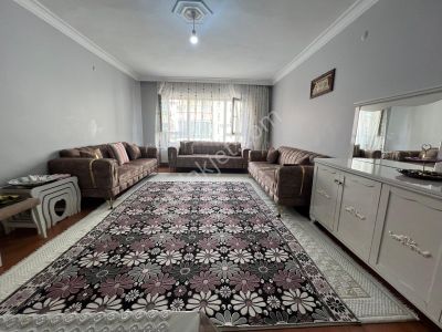 Ataparkta Katta Genişm2 Satılık 3+1