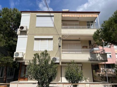 Akçay Sezgin Emlaktan Bahçeli Müstakil Tadında & Denize 100m 2+1