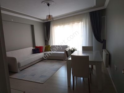 Karacaibrahim Mahallesinde Satılık 2+1 Daire