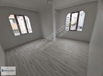 Güney Emlak'tan Sümer Mah. 2+1 70 M2 2.kat Satılık Daire