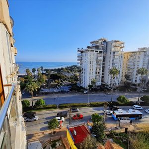 Asya' Dan Deniz Manzaralı Hilton Otel Karşısı