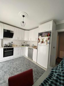 Emekte Ana Cadde Üstü Geniş 2+1 Korupark Ve Metroya Yakın