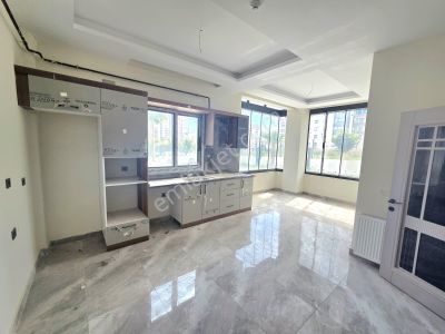 Karınca'dan Merkez Mh'de İskanlı Havuzlu Bu Fiyata Kaçmaz 2+1