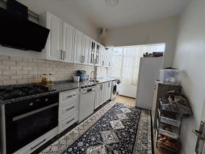 Devlet Hastanesi Caddesi Üzerinde Satılık 2+1 Fırsat Daire