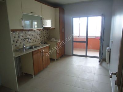 Krc'den Merkezi Konumda Katta Satılık 3+1 Daire