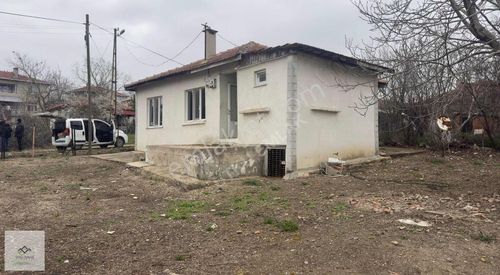 Utku Emlaktan Babaeski Düğüncülü Köyünde Müstakil Köyevi Ve Arsa