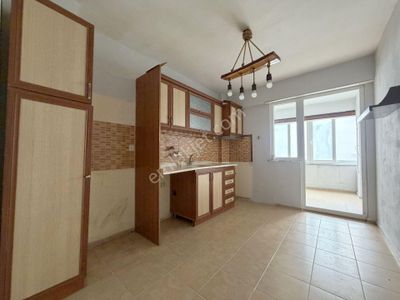 🟢 Güç Gayrimenkul'den Altınkum'da Ayrı Mutfaklı Denize Yakın Ara Kat 2+1 Daire