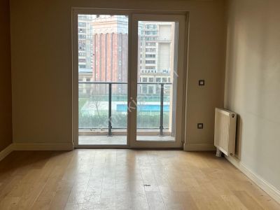 Kiptaş Venezia Mega Satılık Boş Avm Mnzr. Büyük Balkonlu Uygun 1+1 Daire