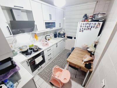 İmir Emlak'tan 3+1 130m2 Ayyıldız Cadde Üstünde 3.kat Daire