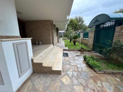 Poınt Invest'ten 9+1 Ultra Lüx Müstakil Vılla Denize 200m2