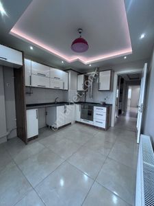 🏡 Tetik Emlak’tan Yeşilmahalle’de 2+1 Kiralık Daire