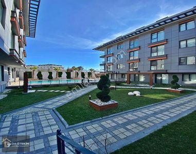 Beylikdüzü Havuzlu Sitede Full Deniz Manzaralı Sıfır 4+2 Dubleks