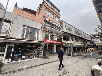 Aktaştan Üsküdar Kapalı Pasaj İçinde Devren Kiralık Çay Ocağı