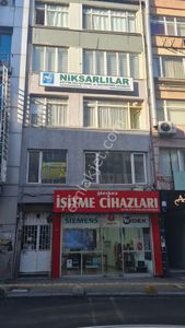 Turyaptan Kadıköy Kuşdili Caddesinde 1.kat İşyerine Kiralık