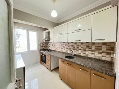 Parstan Altınkumda Ayrı Mutfaklı Denize 100 Metre Masrafsız 2+1